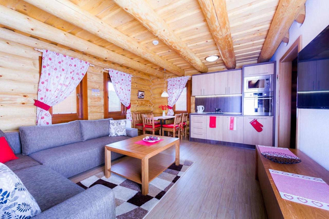 Relax Apartmany オシュチュニツァ エクステリア 写真